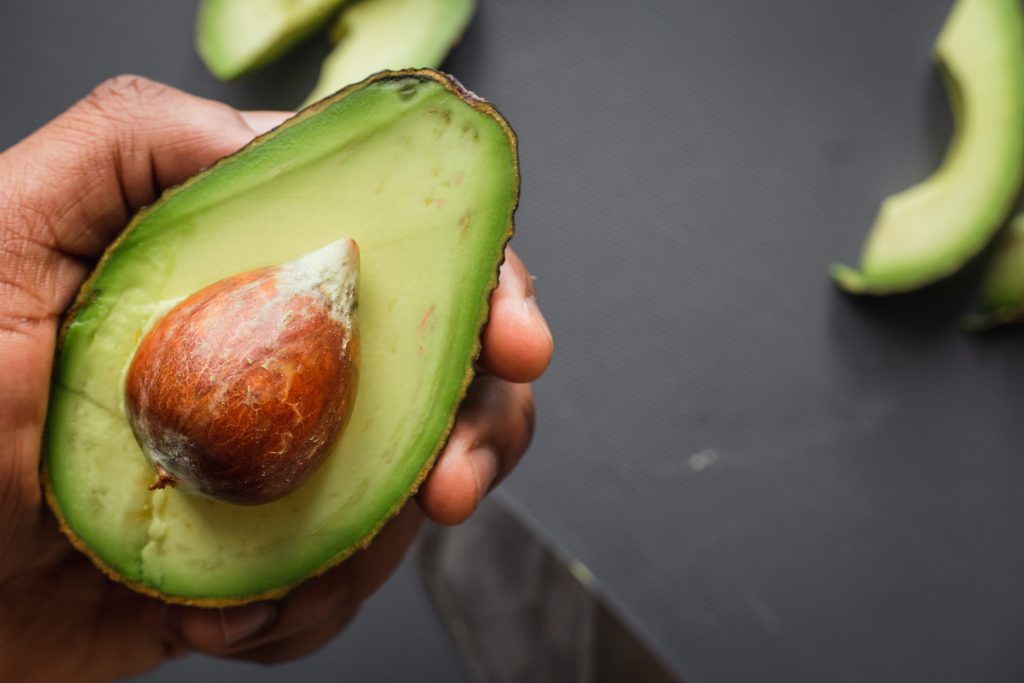 Comment planter un avocatier et faire pousser des avocats ?